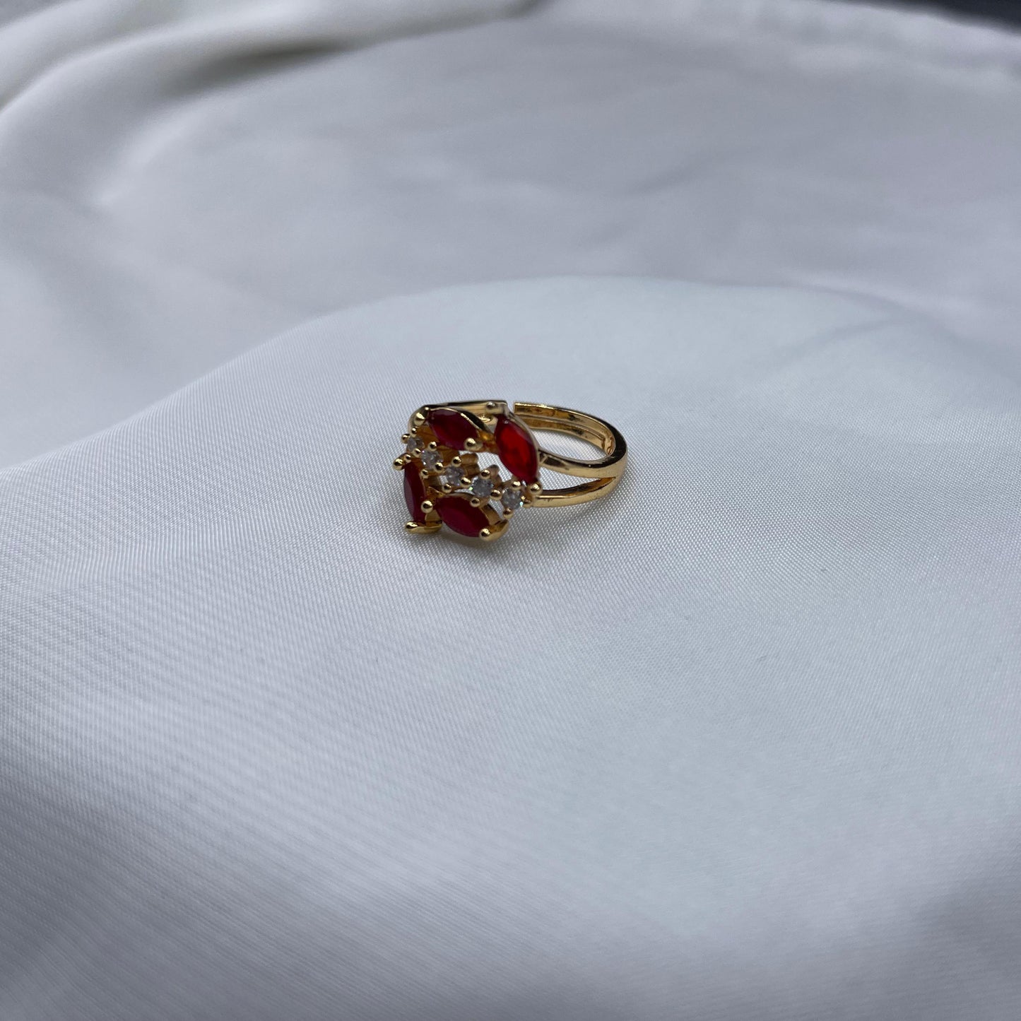 New Elegant Luxury Design Gold Colour With Zircon Stones Adjustable Ring