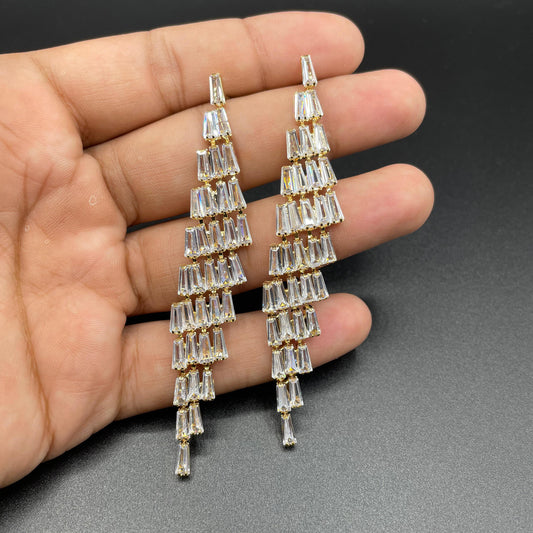 Elegant Gold Design Zircon Long Earring