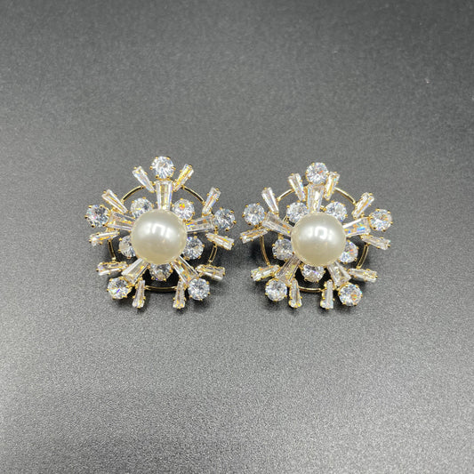 Silver & Gold Elegant Snow Flake Style Zircon Pearl Earring