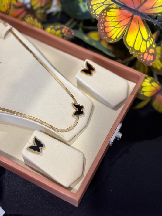 New Elegant Design Butterfly Shape With Black Stones Gold Color Set