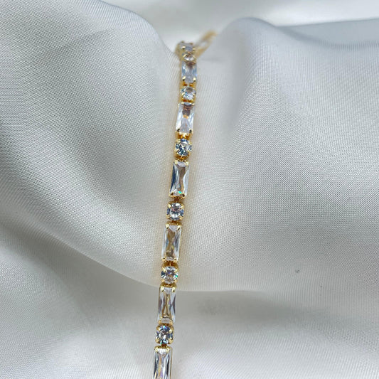 New Luxury Design Gold & Silver With Zircon Stone Bracelet