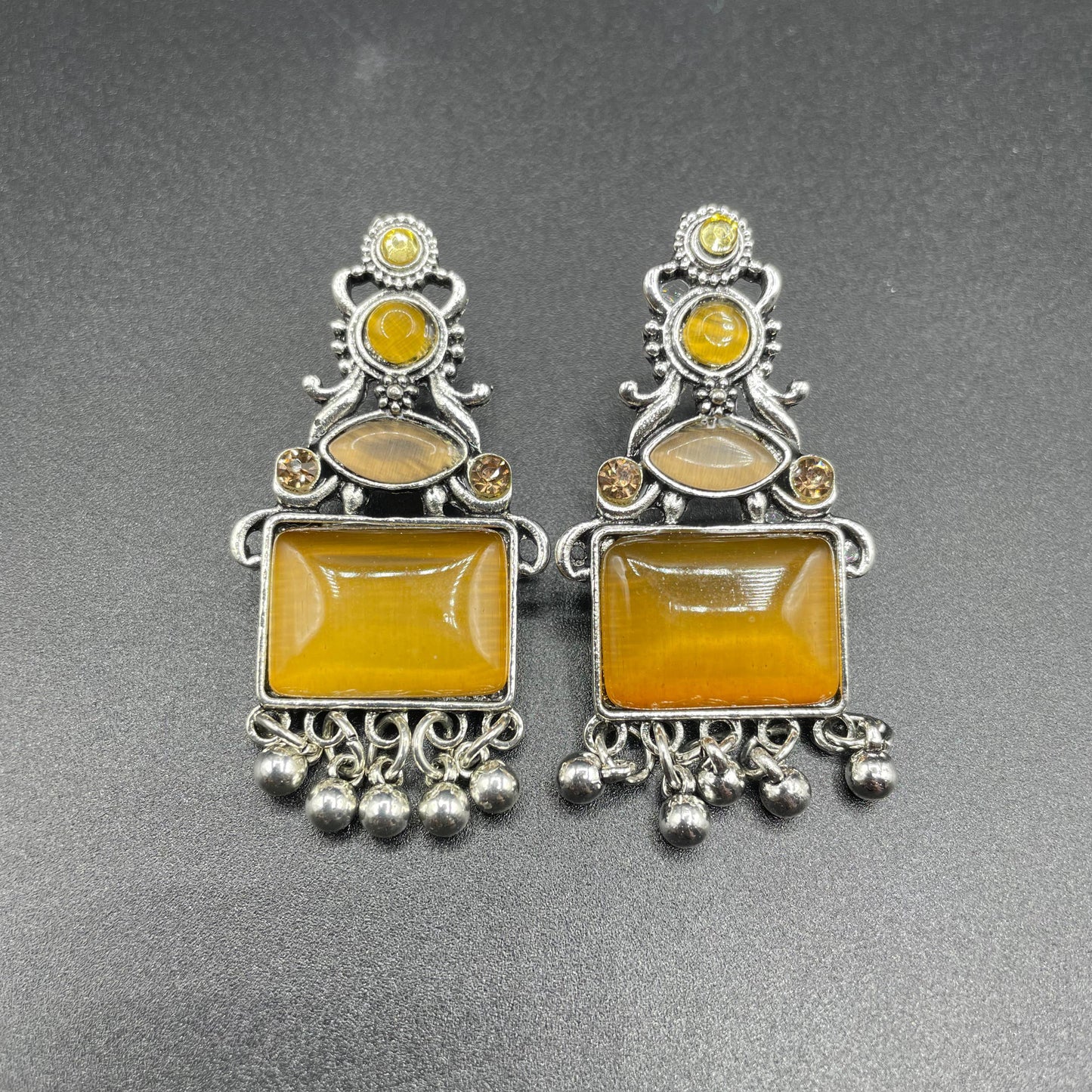 Silver Elegant Antique Style Natural Stone Oxidise Earring