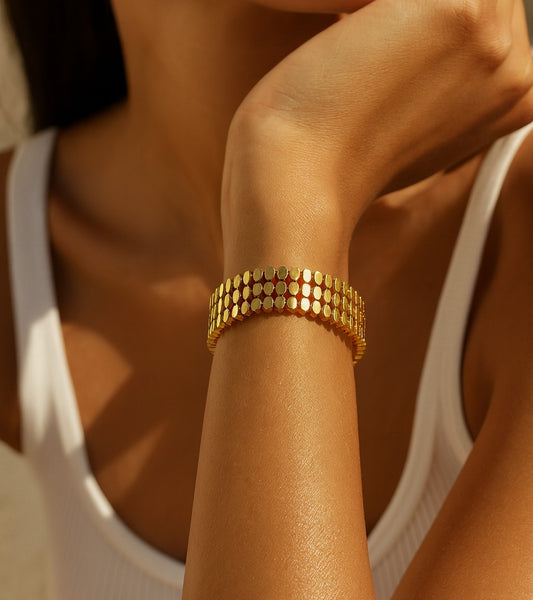 Elegant Luxury Gold Hollow Geometric Adjustable Bangle