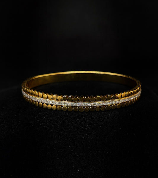 Luxury Elegant Design Gold With Stones Adjustable Bangle